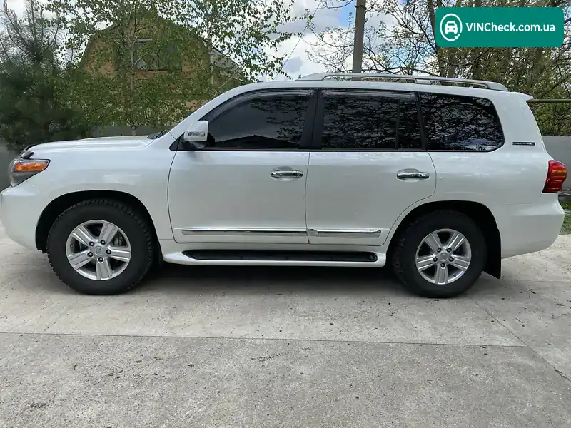 Toyota Land Cruiser 2014, фото з оголошення 2 з 9, VIN JTMCV05J104152619