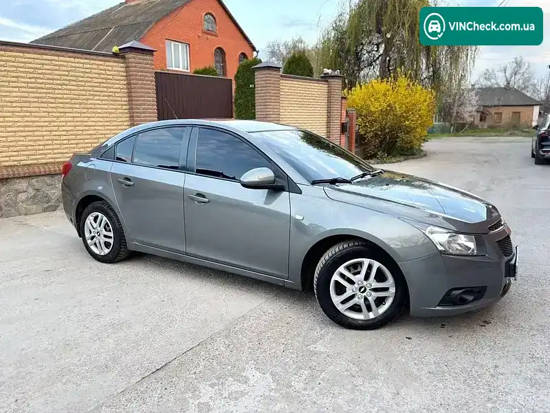 Chevrolet Cruze 2011, фото з оголошення 1 з 11, VIN KL1JF6959CK603667