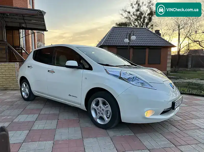Nissan Leaf 2012, фото з оголошення 2 з 20, VIN JN1FAAZE0U0011753