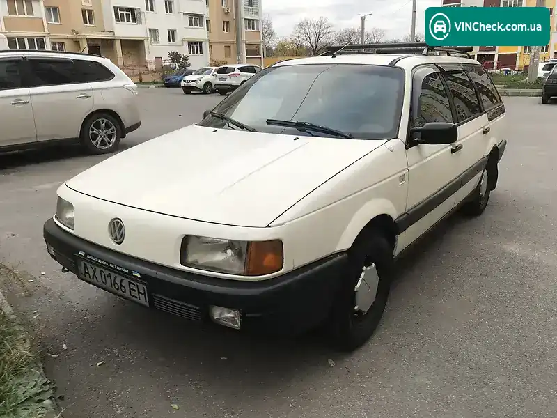 Volkswagen Passat 1990, фото з оголошення 1 з 9, VIN WVWZZZ31ZLE146799