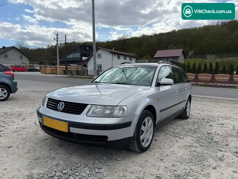 Volkswagen Passat 2000, фото з оголошення 2 з 20, VIN WVWZZZ3BZYE397080