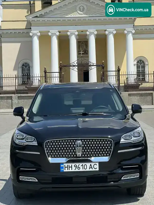 Lincoln Aviator 2023, фото з оголошення 2 з 21, VIN 5LM5J7XC5PGL21618