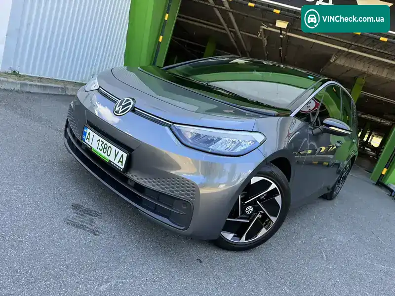 Volkswagen ID.3 2023, фото з оголошення 1 з 20, VIN LSVFB6E96P2015936