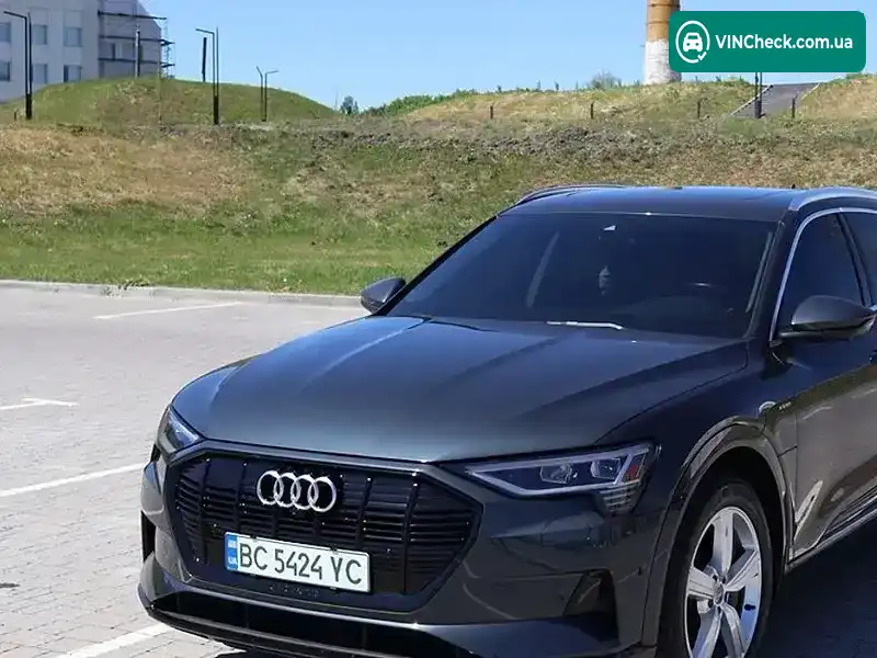 Audi e-tron 2019, фото з оголошення 1 з 20, VIN WA1LAAGE9KB021285