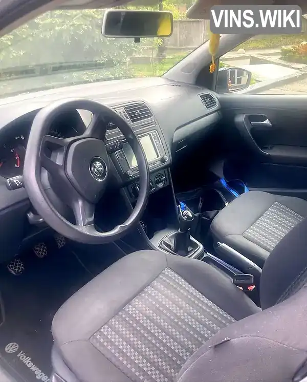 Volkswagen Polo 2015, фото з оголошення 2 з 6, VIN WVWZZZ6RZFY239946