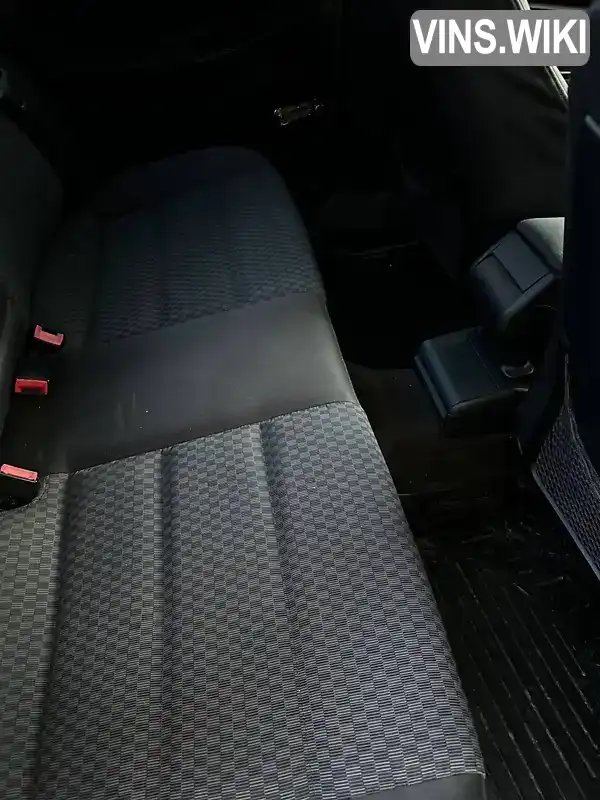 Audi A4 2000, фото з оголошення 2 з 14, VIN WAUZZZ8DZYA121275