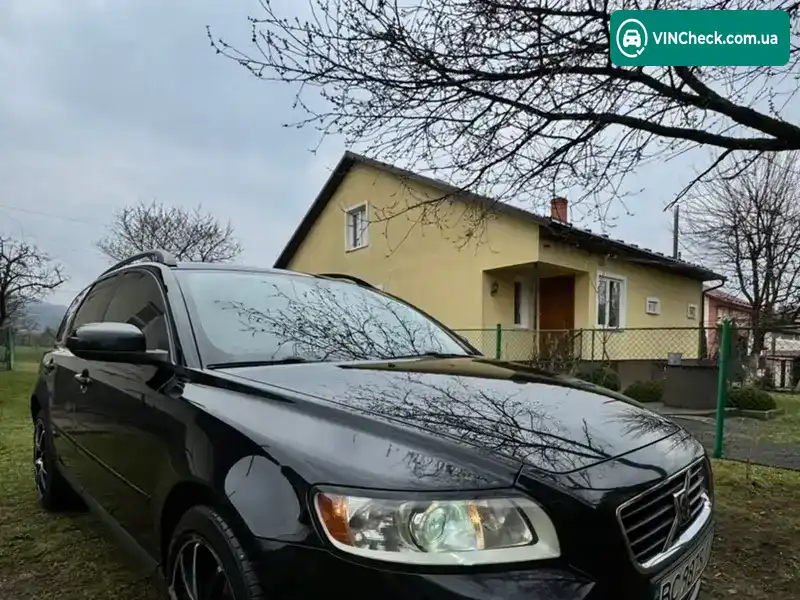 Volvo V50 2008, фото з оголошення 2 з 20, VIN YV1MW765292478477