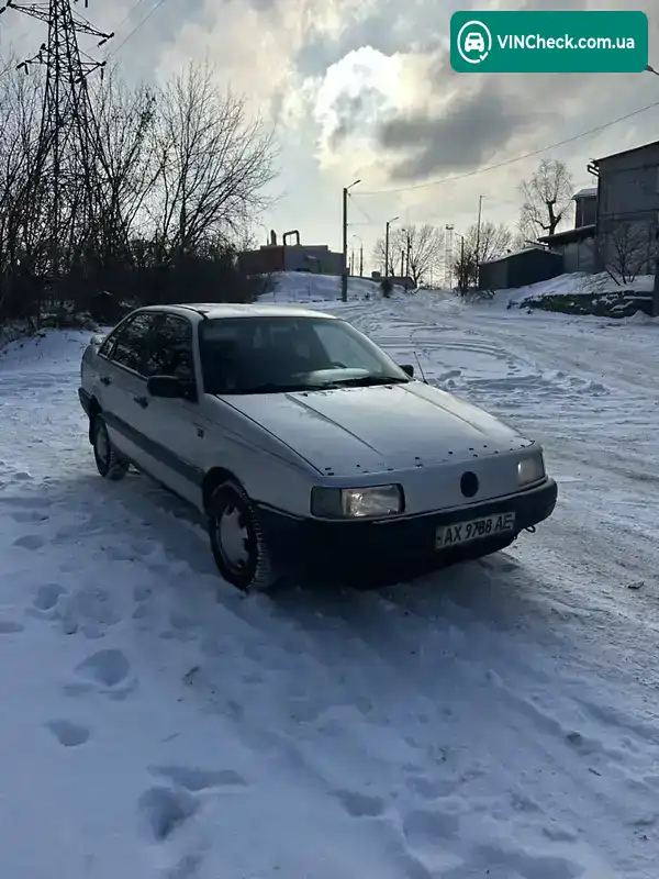 Volkswagen Passat 1990, фото з оголошення 1 з 9, VIN WVWZZZ31ZLE033887