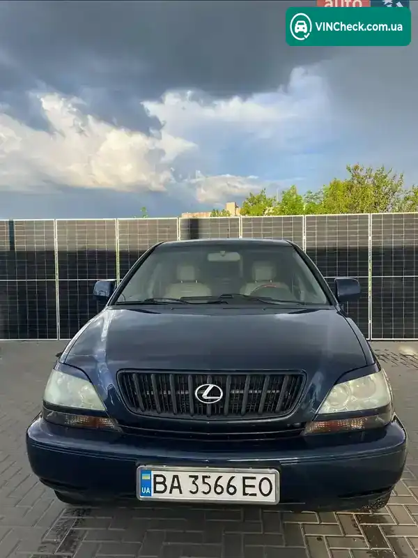 Lexus RX 2000, фото з оголошення 1 з 8, VIN JTJHF10U300165547
