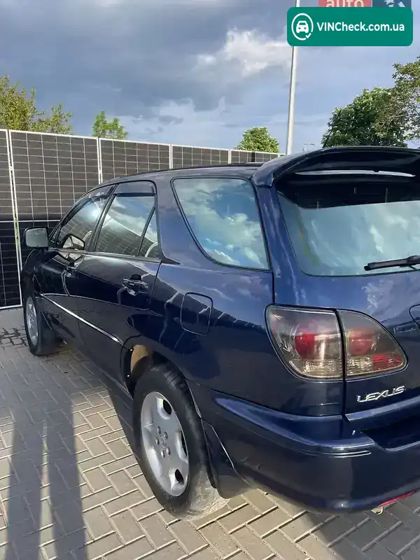 Lexus RX 2000, фото з оголошення 2 з 8, VIN JTJHF10U300165547