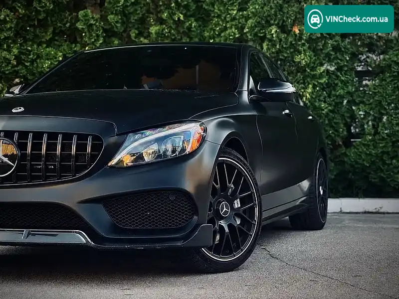 Mercedes-Benz C-Class 2017, фото з оголошення 2 з 8, VIN 55SWF6EBXHU215175