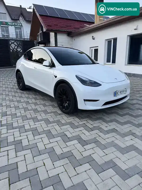 Tesla Model Y 2023, фото з оголошення 1 з 21, VIN 7SAYGDEFXPF756646
