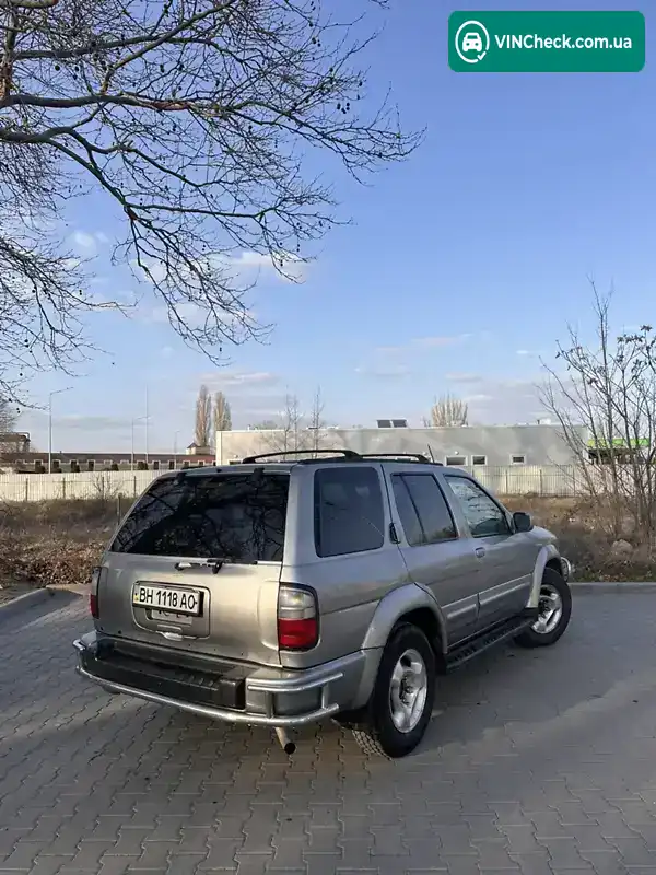 Infiniti QX4 1999, фото з оголошення 2 з 8, VIN JNRAR07YXXW065919