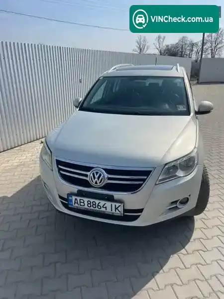 Volkswagen Tiguan 2011, фото з оголошення 1 з 9, VIN WVGBV7AX7BW564965