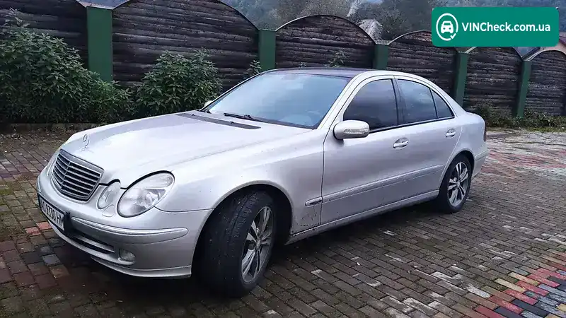 Mercedes-Benz E-Class 2004, фото з оголошення 1 з 8, VIN WDB2110161A478006