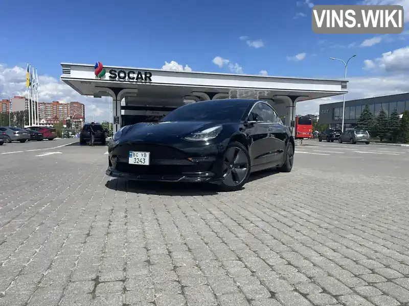 Tesla Model 3 2018, фото з оголошення 2 з 17, VIN 5YJ3E1EA1JF151776