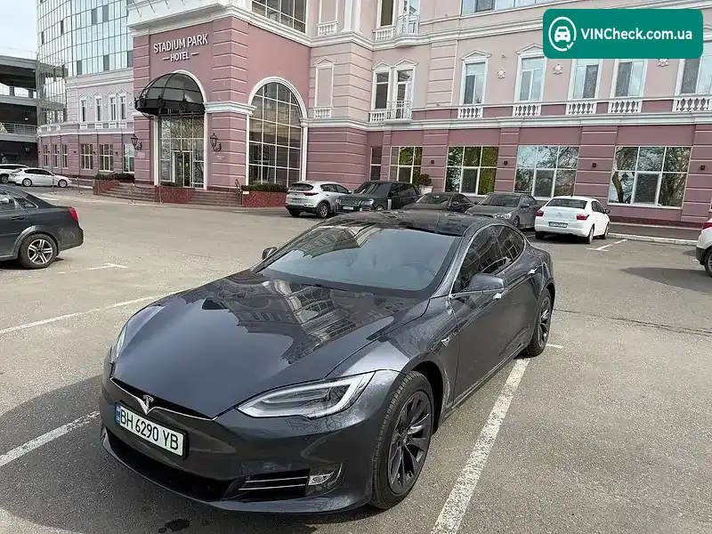 Tesla Model S 2020, фото з оголошення 1 з 10, VIN 5YJSA1E27LF415179