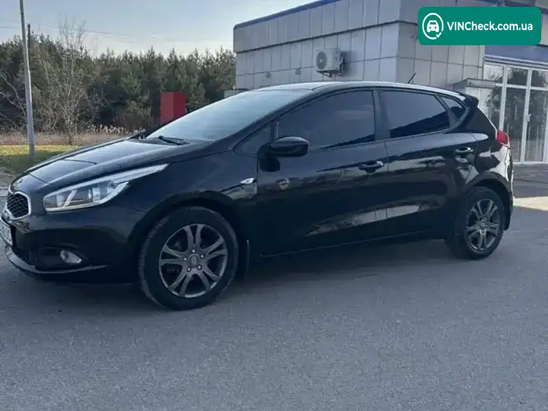 Kia Ceed 2013, фото з оголошення 1 з 10, VIN U5YHM515ADL076151