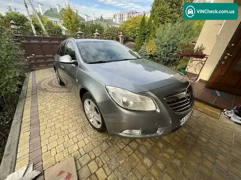 Opel Insignia 2010, фото з оголошення 2 з 20, VIN W0LGM8EK2A1098714