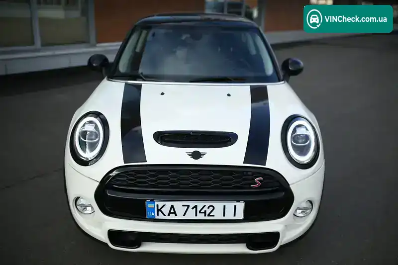 MINI Hatch 2017, фото з оголошення 2 з 20, VIN WMWXP7C58J2A47728