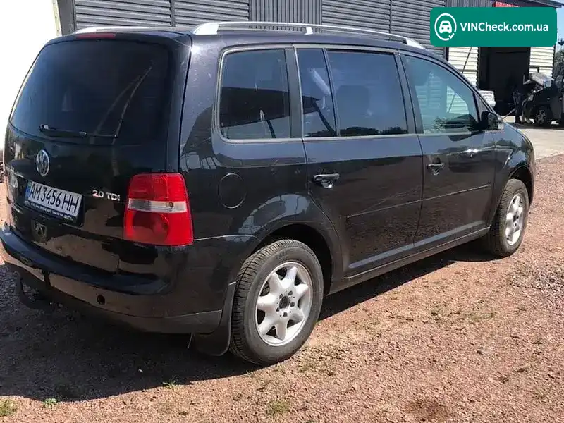 Volkswagen Touran 2004, фото з оголошення 1 з 7, VIN WVGZZZ1TZ5W091760