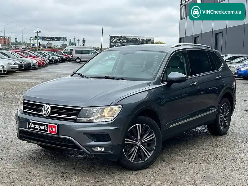 Volkswagen Tiguan 2017, фото з оголошення 1 з 20, VIN 3VV2B7AXXJM014771
