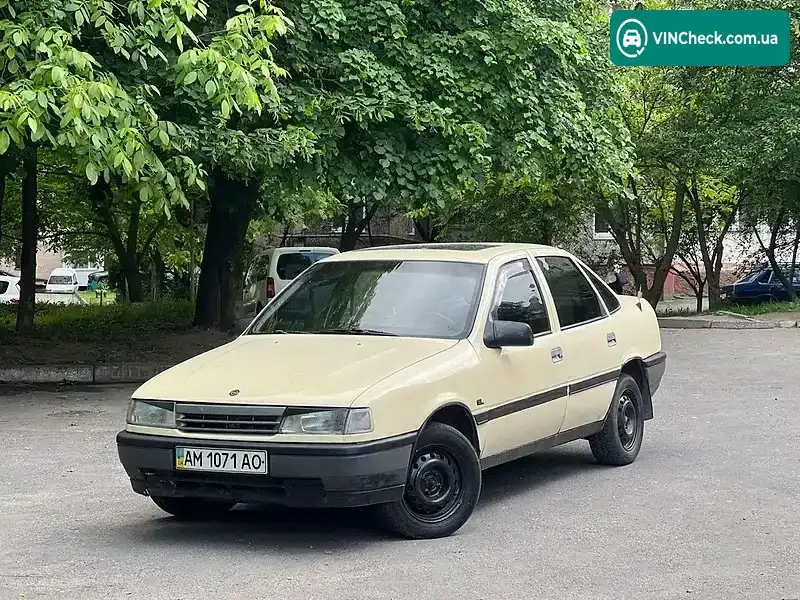 Opel Vectra 1990, фото з оголошення 1 з 21, VIN W0L000087L1241439