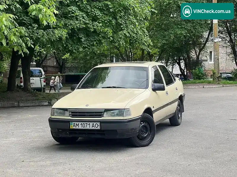 Opel Vectra 1990, фото з оголошення 2 з 21, VIN W0L000087L1241439