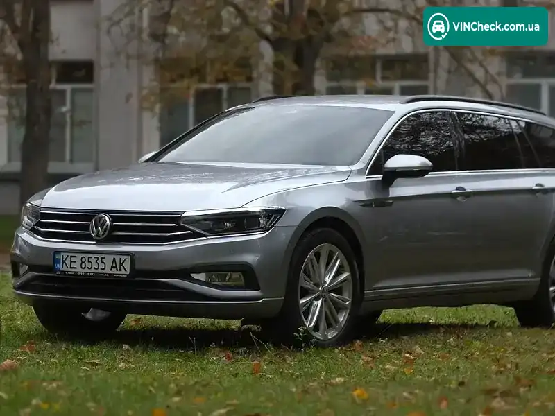 Volkswagen Passat 2019, фото з оголошення 1 з 20, VIN WVWZZZ3CZLE060759