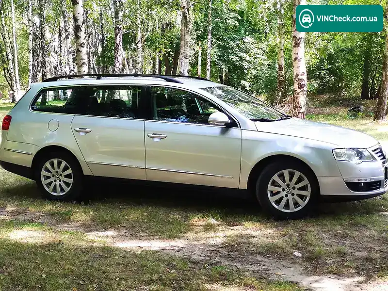 Volkswagen Passat 2010, фото з оголошення 2 з 20, VIN WVWZZZ3CZAE123438