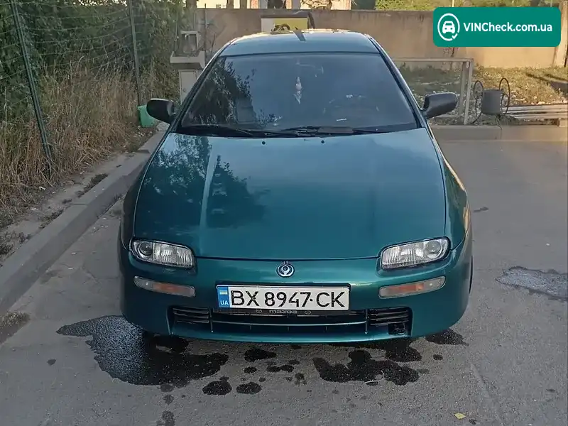 Mazda 323 1998, фото з оголошення 1 з 10, VIN JMZBA145201200868