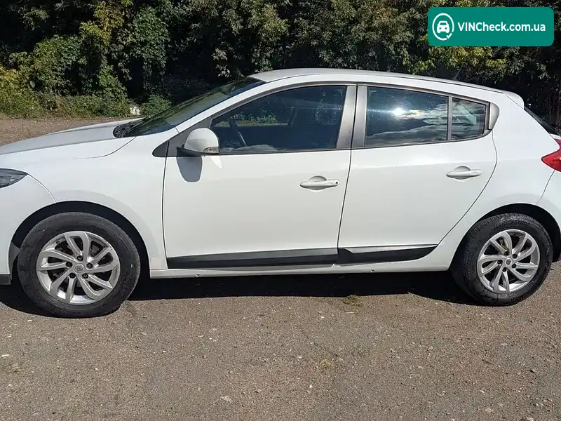 Renault Megane 2012, фото з оголошення 2 з 14, VIN VF1BZAR0547932719