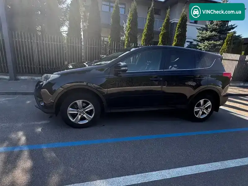 Toyota RAV4 2015, фото з оголошення 1 з 10, VIN JTMDAREV20D070728