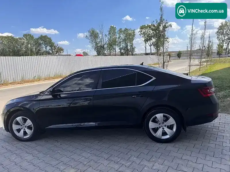 Skoda Superb 2018, фото з оголошення 2 з 11, VIN TMBAH7NP3J7567601