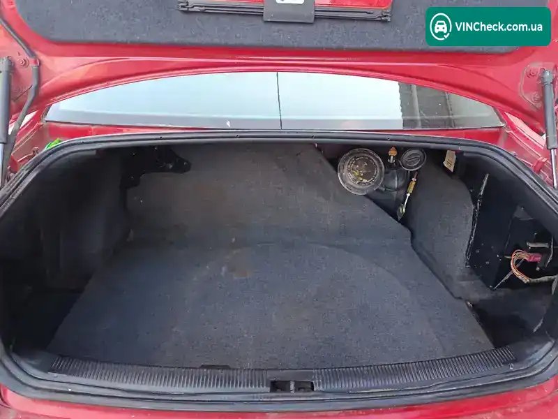 Audi A6 1998, фото з оголошення 2 з 11, VIN WAUZZZ4BZWN093546