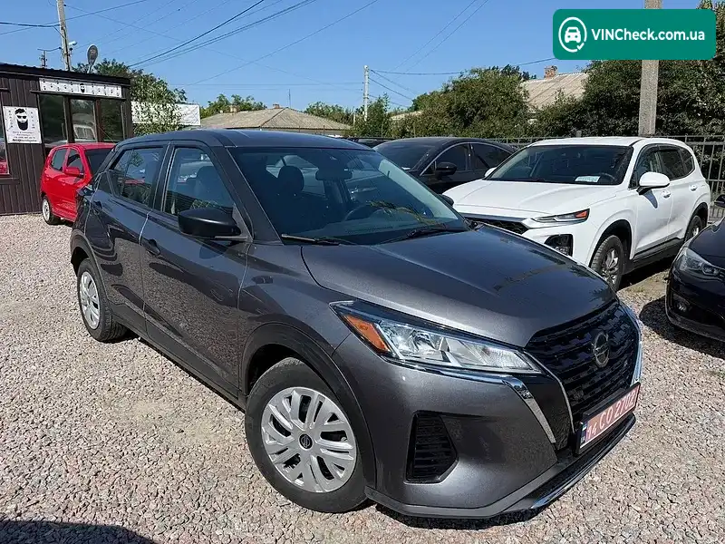 Nissan Kicks 2021, фото з оголошення 2 з 20, VIN 3N1CP5BV2ML469181