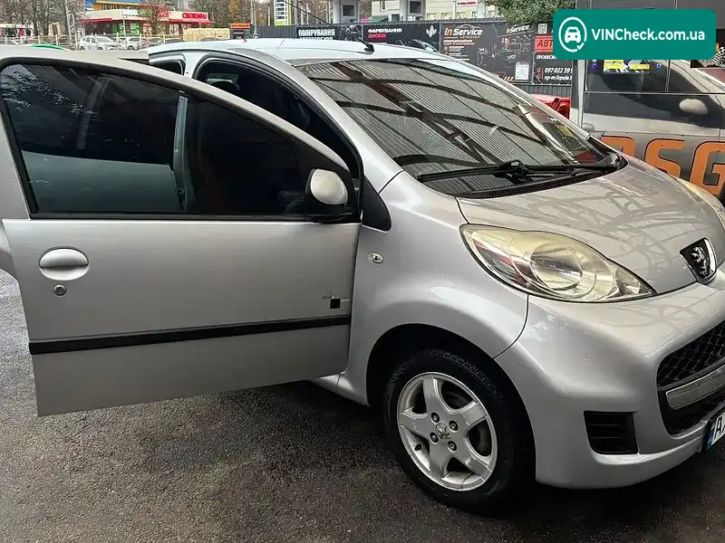 Peugeot 107 2011, фото з оголошення 2 з 19, VIN VF3PNCFB088576017
