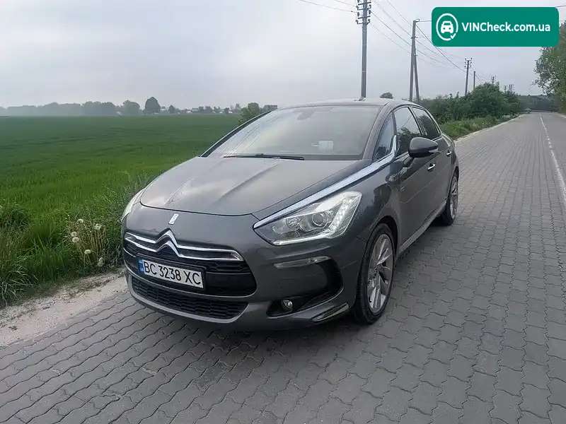 DS 5 2015, фото з оголошення 1 з 16, VIN VF7KFRHC8CS508662