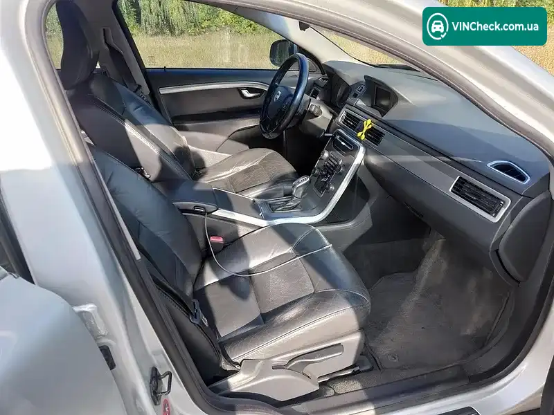 Volvo V70 2013, фото з оголошення 2 з 20, VIN YV147HBW3D1272159