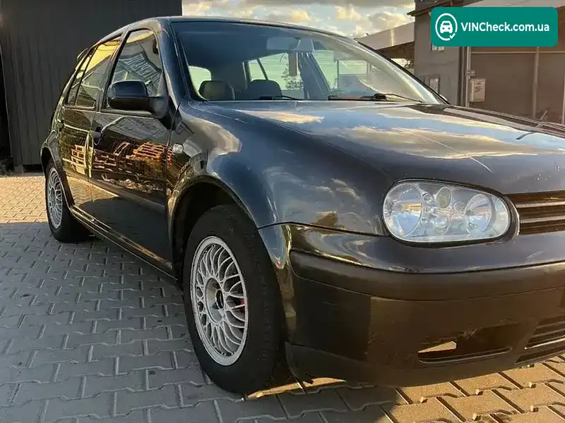 Volkswagen Golf 2002, фото з оголошення 2 з 20, VIN WVWZZZ1JZ2U400322