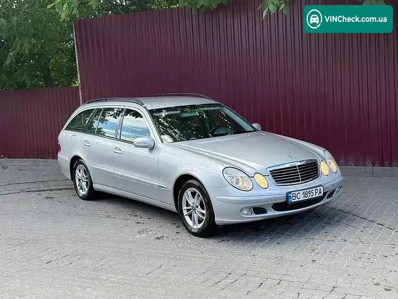 Mercedes-Benz E-Class 2004, фото з оголошення 1 з 17, VIN WDB2112061A628888