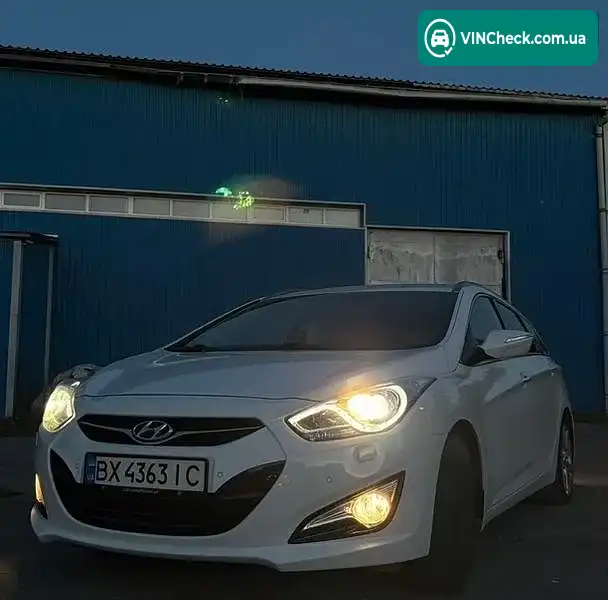 Hyundai i40 2012, фото з оголошення 1 з 11, VIN KMHLC81UBCU040009