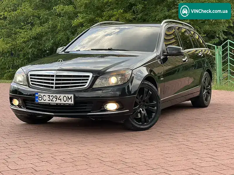 Mercedes-Benz C-Class 2010, фото з оголошення 2 з 20, VIN WDD2042021F513667