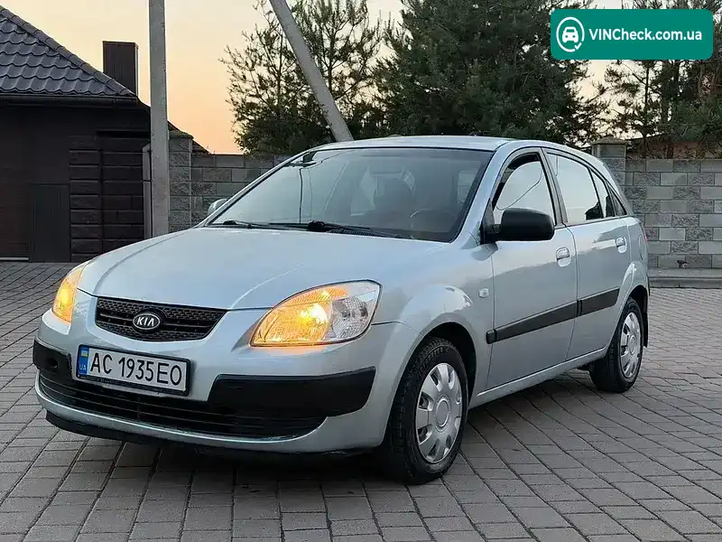 Kia Rio 2006, фото з оголошення 1 з 21, VIN KNEDE244266103012