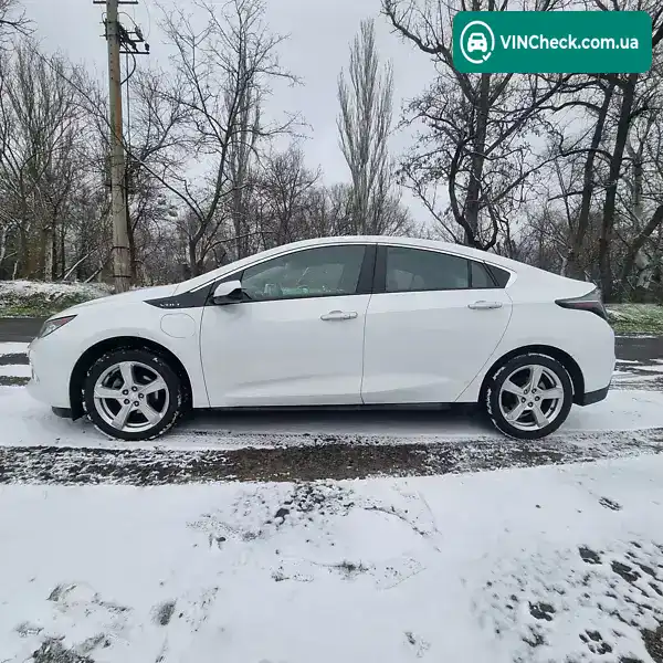 Chevrolet Volt 2017, фото з оголошення 2 з 21, VIN 1G1RC6S5XHU211195