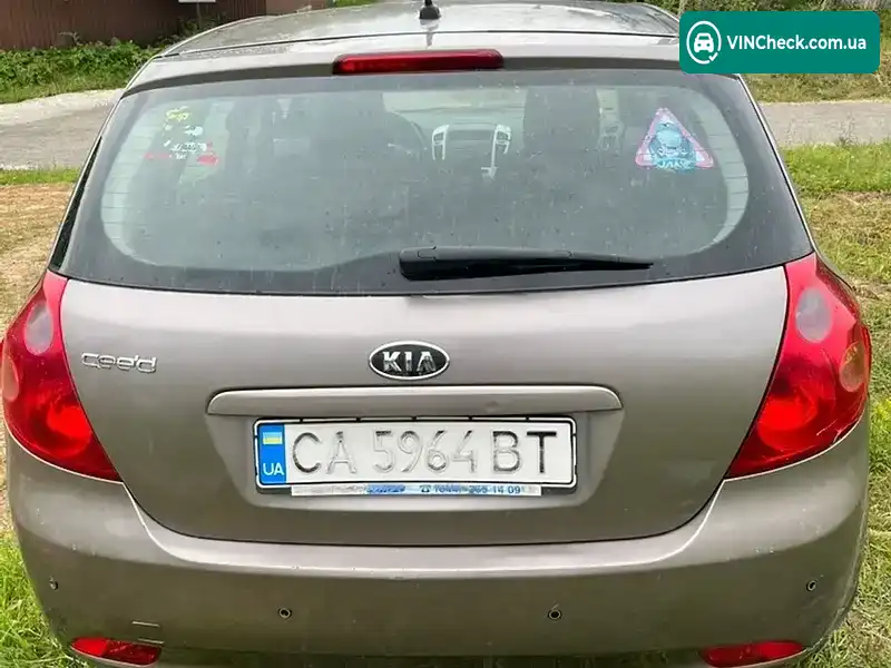 Kia Ceed 2008, фото з оголошення 2 з 12, VIN Y6LFF24228L003054