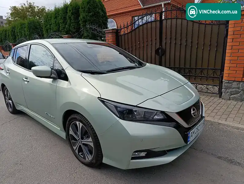 Nissan Leaf 2018, фото з оголошення 1 з 18, VIN SJNFAAZE1U0009578