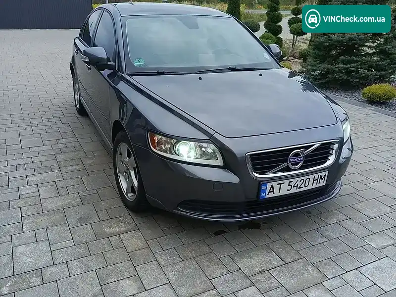 Volvo S40 2010, фото з оголошення 2 з 18, VIN YV1MS76F2B2534116
