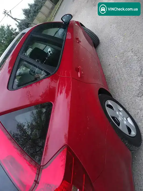 Kia Ceed 2008, фото з оголошення 2 з 20, VIN U5YFF52438L061562