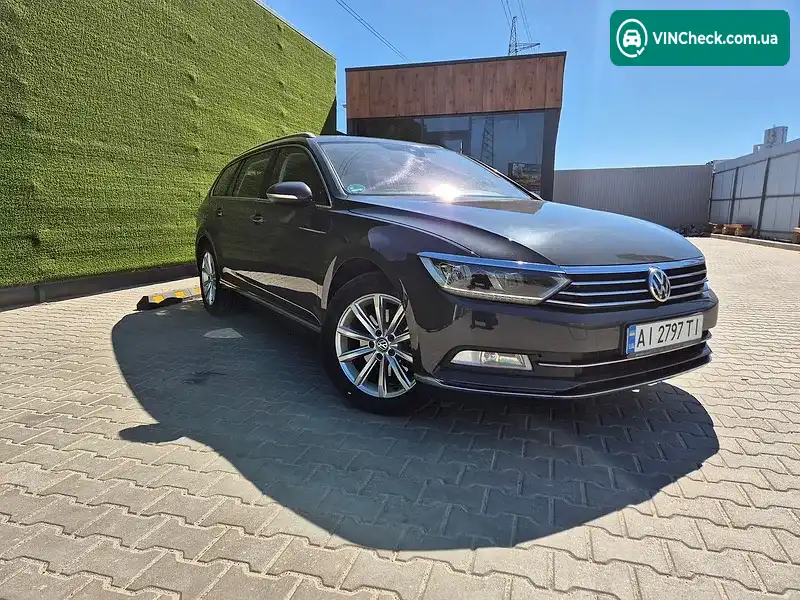 Volkswagen Passat 2019, фото з оголошення 1 з 20, VIN WVWZZZ3CZKE104112